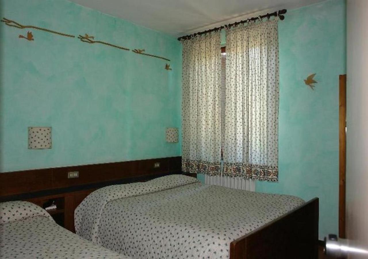 Hotel La Nuova Pergoletta Orvieto Esterno foto